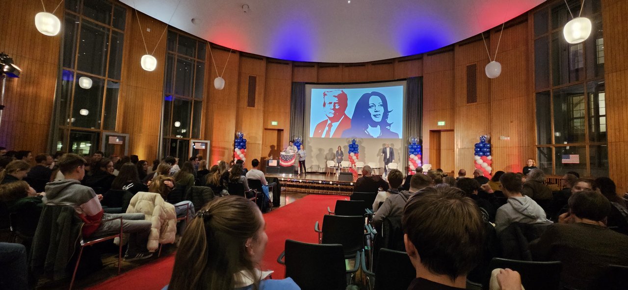 Veranstaltung im Carl-Schurz-Haus zur US-Präsidentschaftswahl 2024
