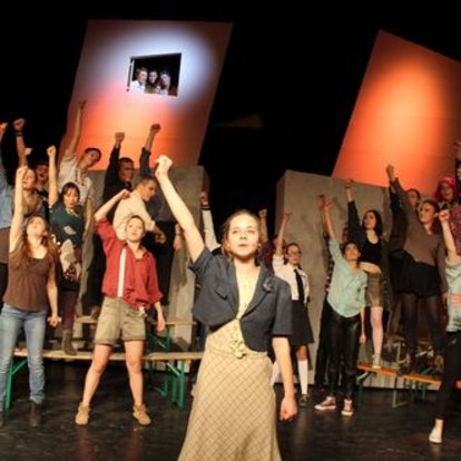 Szene aus einem Theaterstück